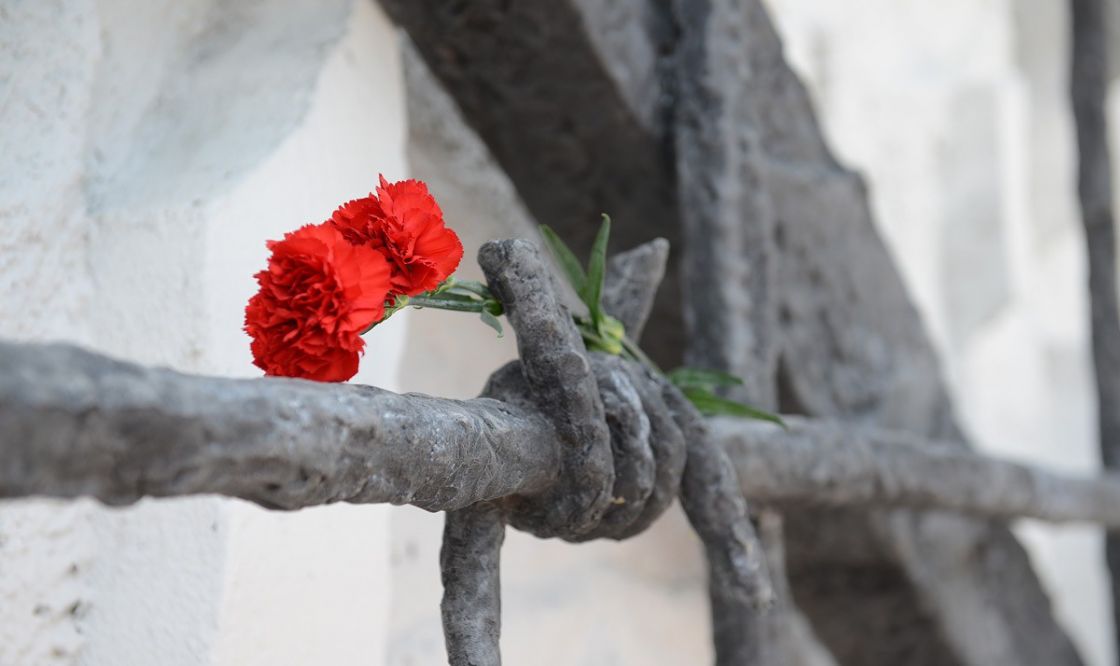 30 октября - День памяти жертв политических репрессий